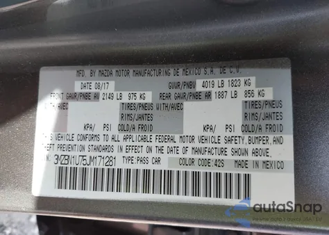 2018 Mazda Mazda3 Sport из США, поврежденный, VIN 3MZBN1U75JM171281